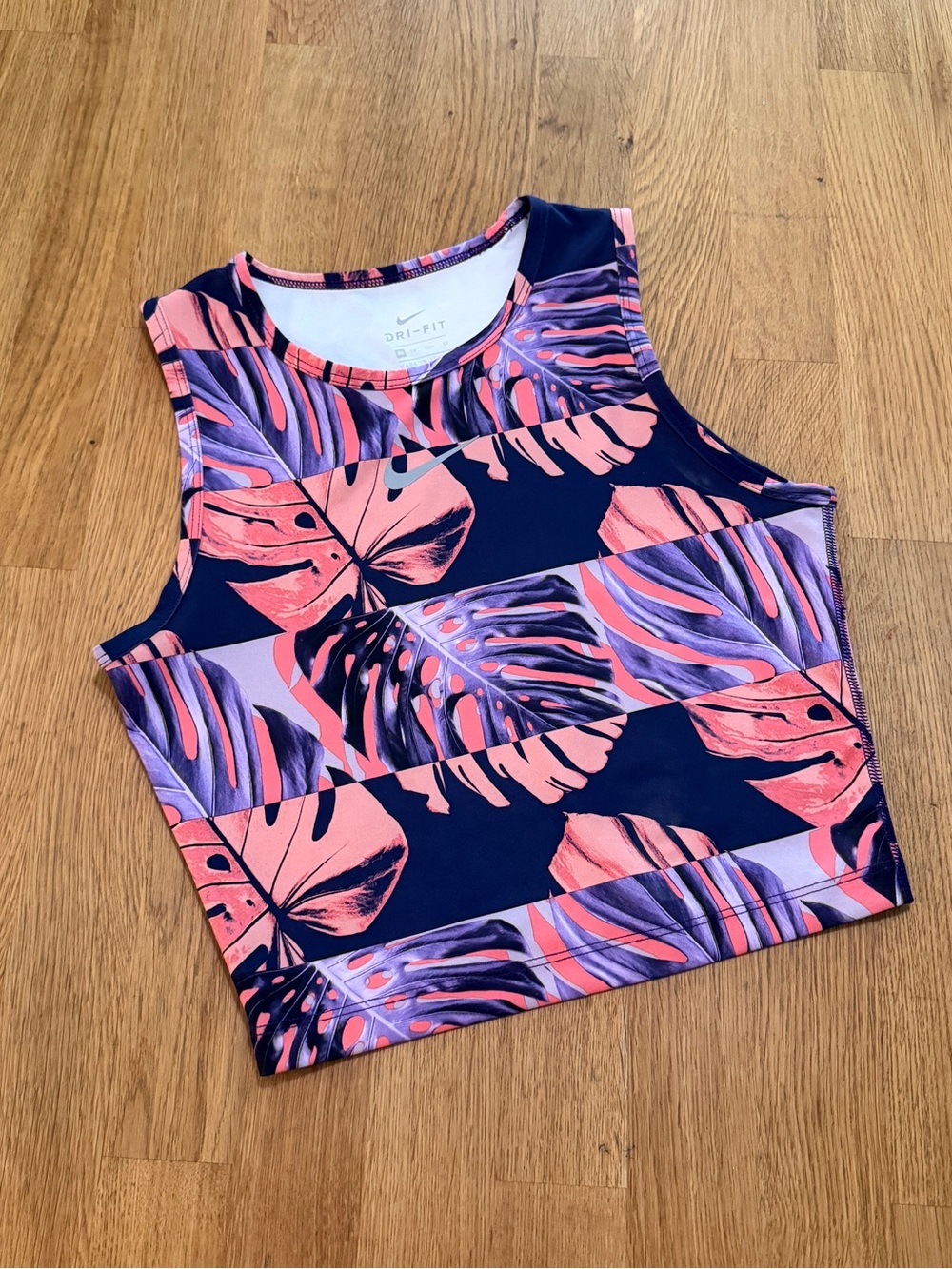 Nike Dri Fit XS Blue Pink Sleeveless Athletic Crop Tank Top